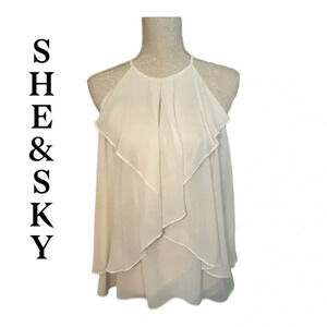 She & Sky White Gorgeous Top NWT‎